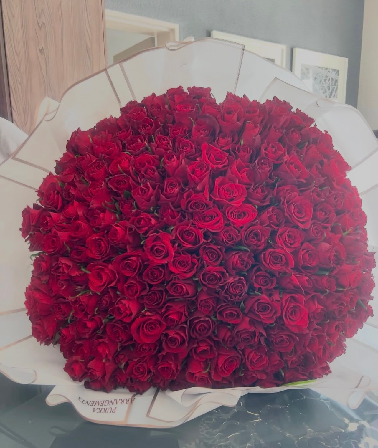 200 Red Roses