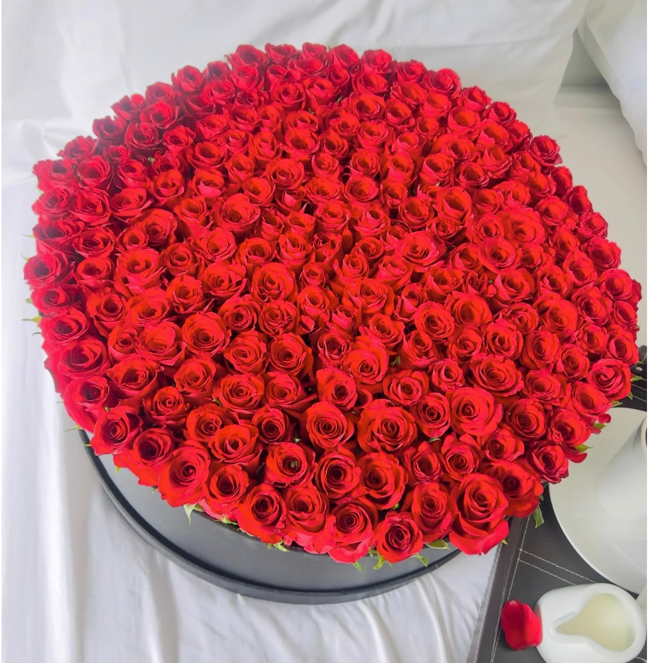 Grandeur Box - Only Red Roses
