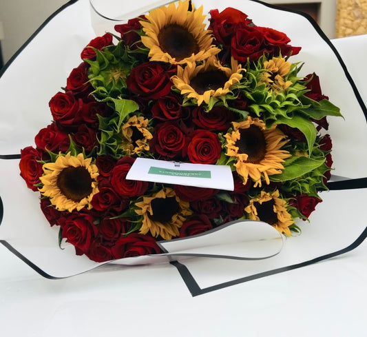 40 red roses with sunflowers
