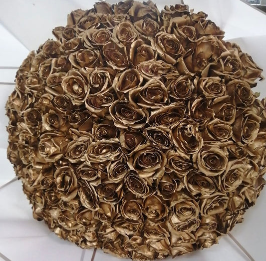 150 Gold Roses