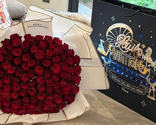 100 Red Roses